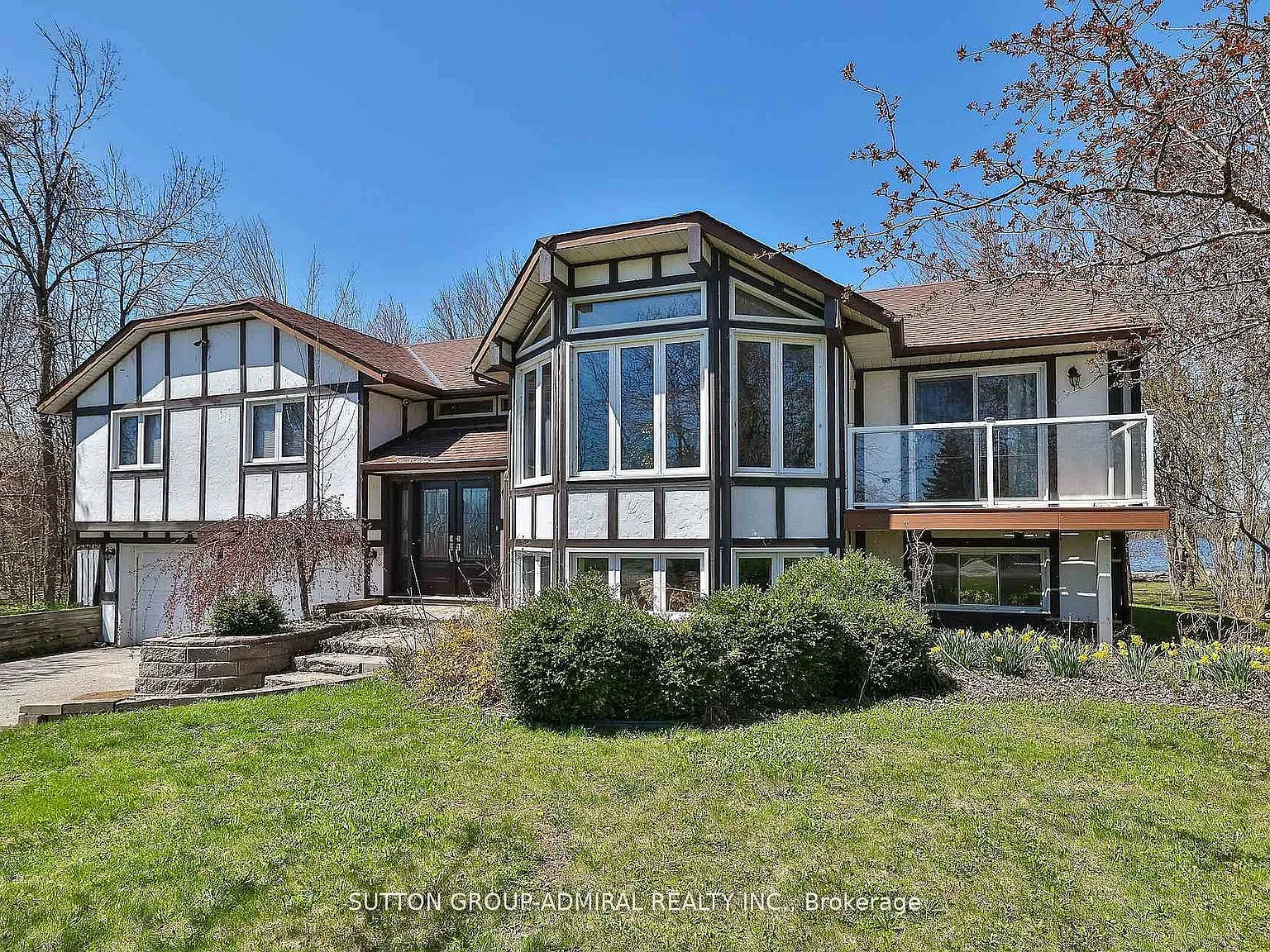 3 bed, $3,895 — Photo 4