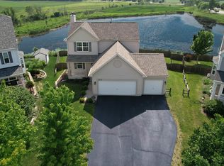 3131 Braeburn Ct, Woodstock, IL 60098
