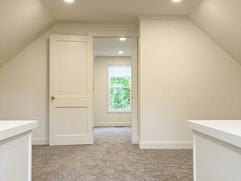 4028 Harper Ave — Photo 5