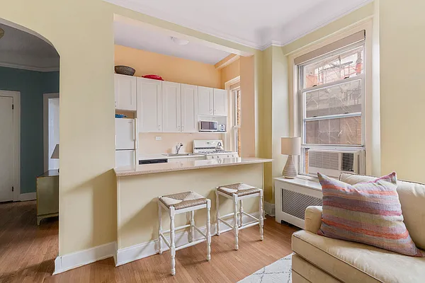 Sold by Compass | media 3