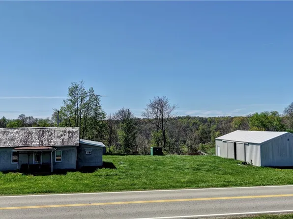 7166 Clay Pike, Cambridge, OH 43725