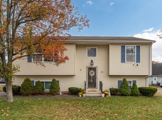 24 Laura Cir, East Haven, CT 06513