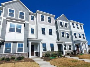 6004 Giddings St, Raleigh, NC 27616