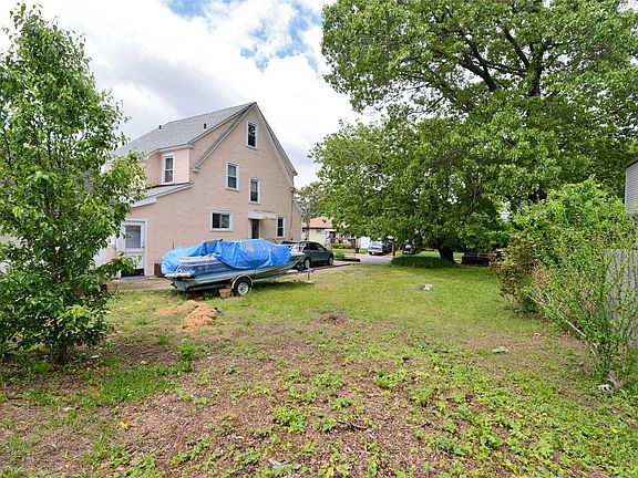 5th image of 1275 Howard St