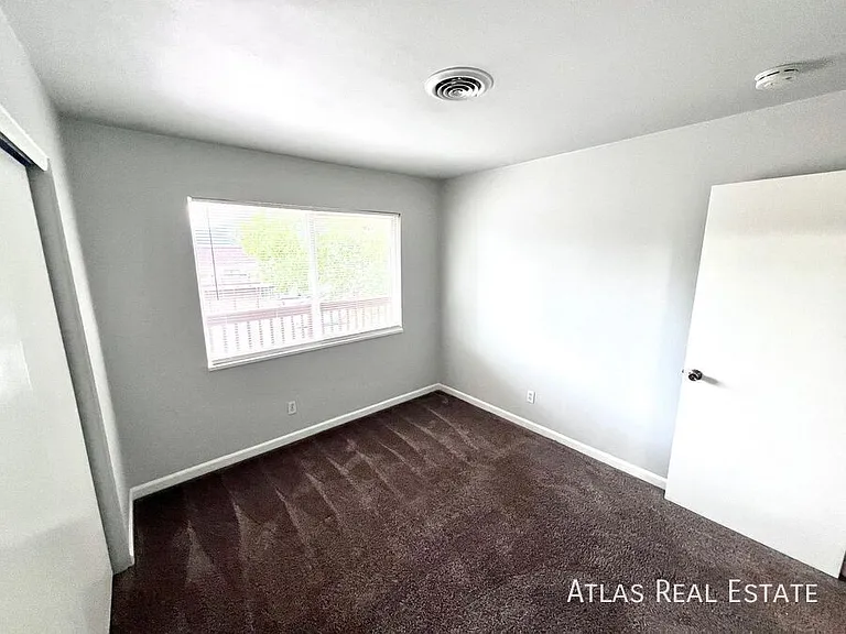 1016 Magnolia St #A — Photo 5