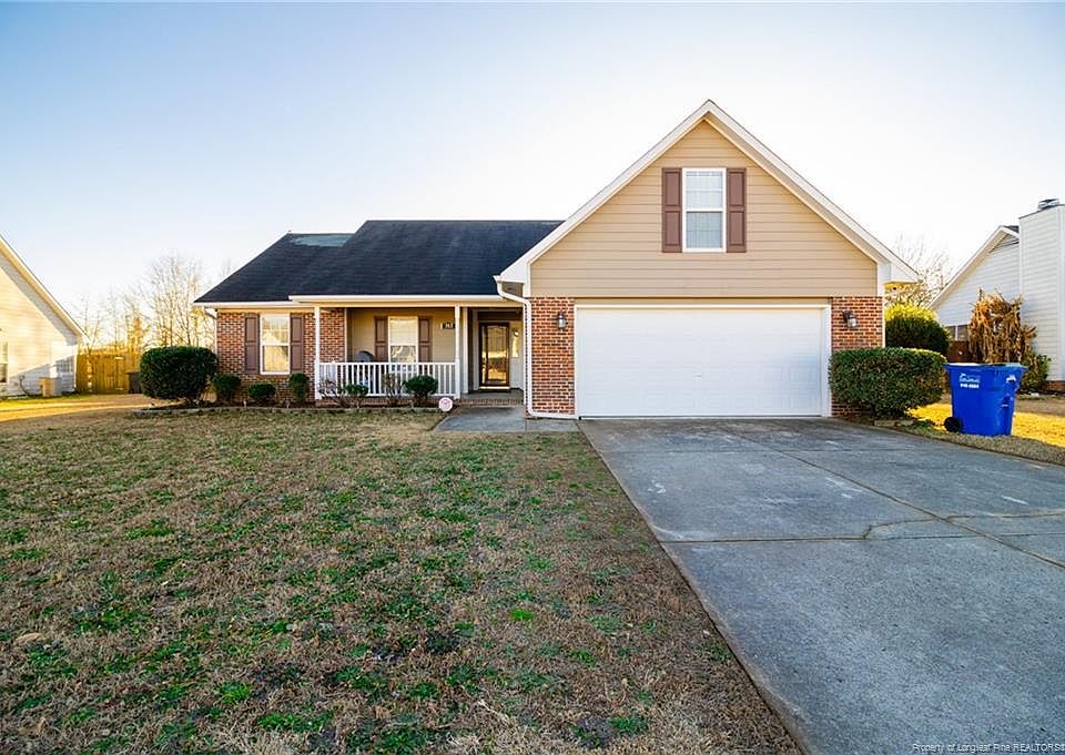 1st image of 163 Belle Chase Dr