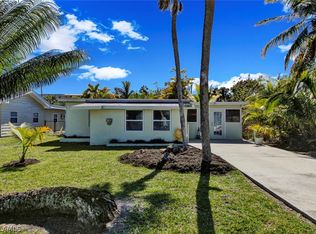 1854 Danford St, Naples, FL 34112