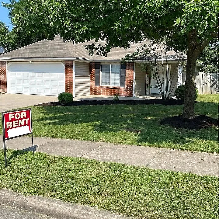 808 Sandy Ct