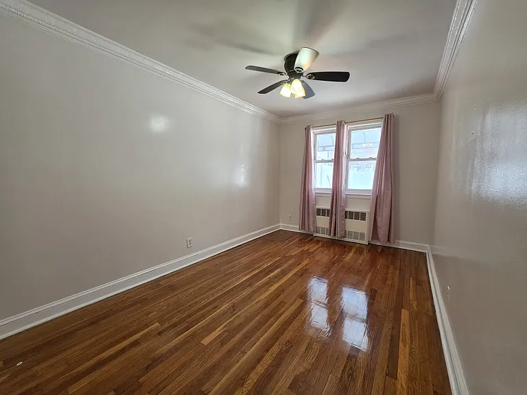 2052 E 60th St #1 — Photo 19