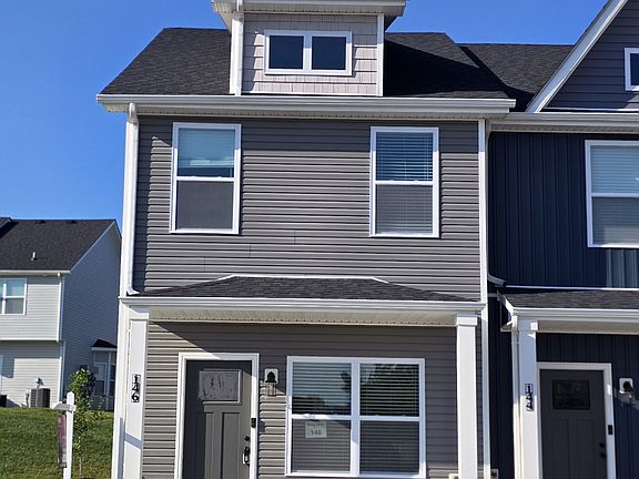 2nd image of 146 Front Ridge Cir