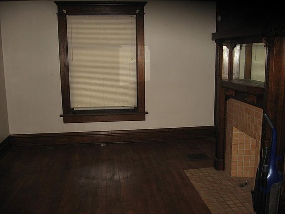 5th image of 74 E Patterson Ave