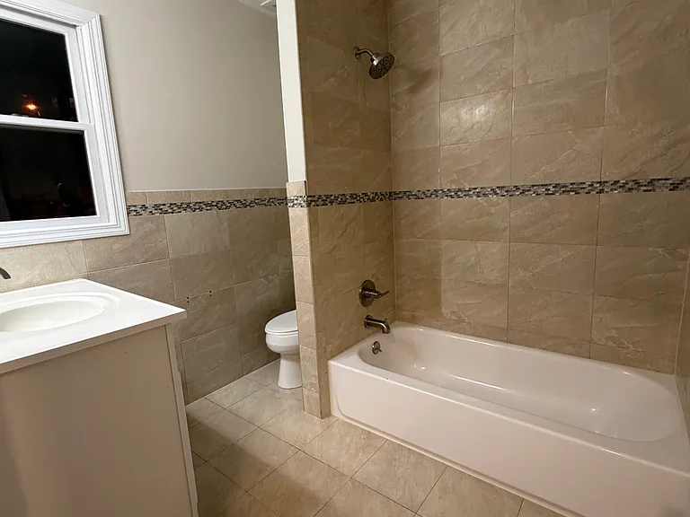 157 Lafayette Ave #2 — Photo 10