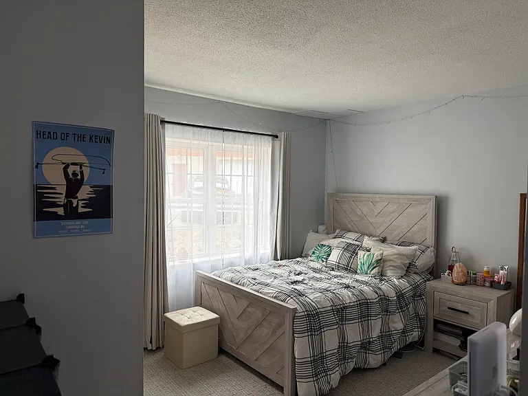 124 Lake Shore Rd #2 — Photo 8