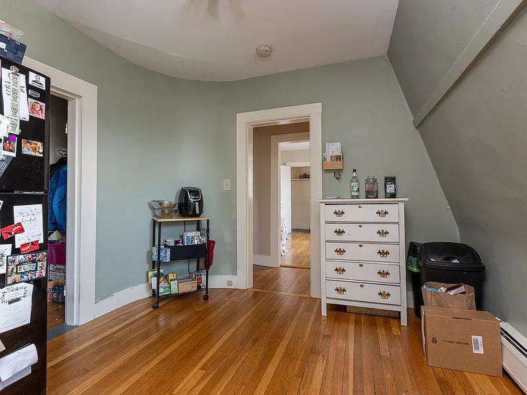 158 Danforth St #9 — Photo 4