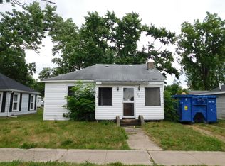 229 S Pleasant St, Watervliet, MI