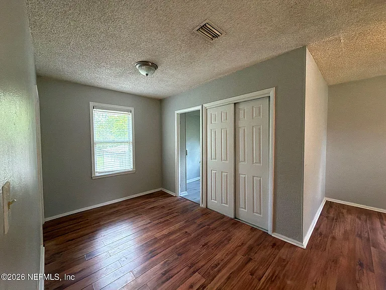 8028 Delaware Ave — Photo 7