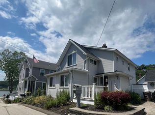 27 High St, Niantic, CT 06357