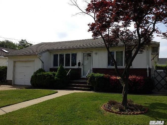 1st image of 46 Lambert Ave