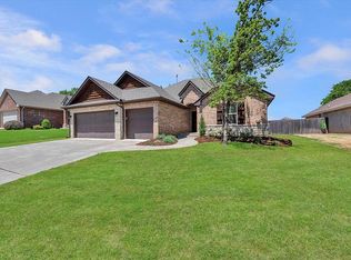 2325 San Marco Ln, Edmond, OK 73034