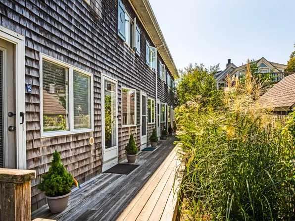 233 Bradford Street #U6, Provincetown, MA 02657