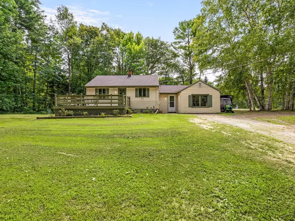 212 Annabessacook Road, Monmouth, ME 04265