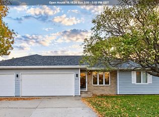 112 Settler Dr, Sergeant Bluff, IA 51054
