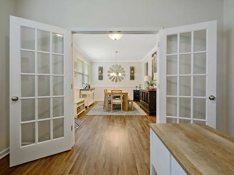 155 Rossell Park Cir — Photo 19