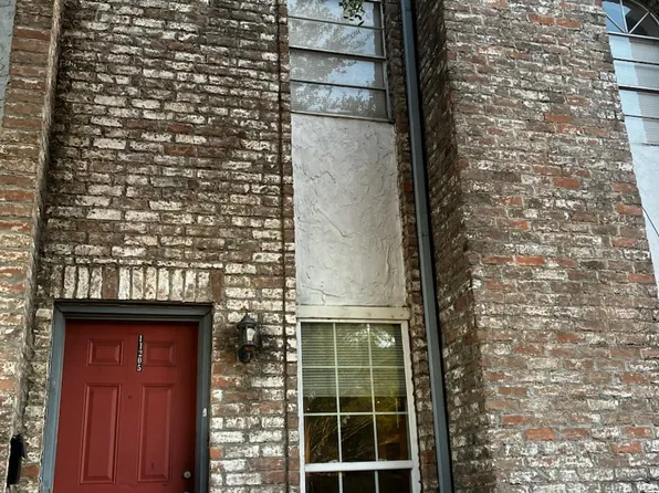 11205 Shannon Hills Dr, Houston, TX 77099