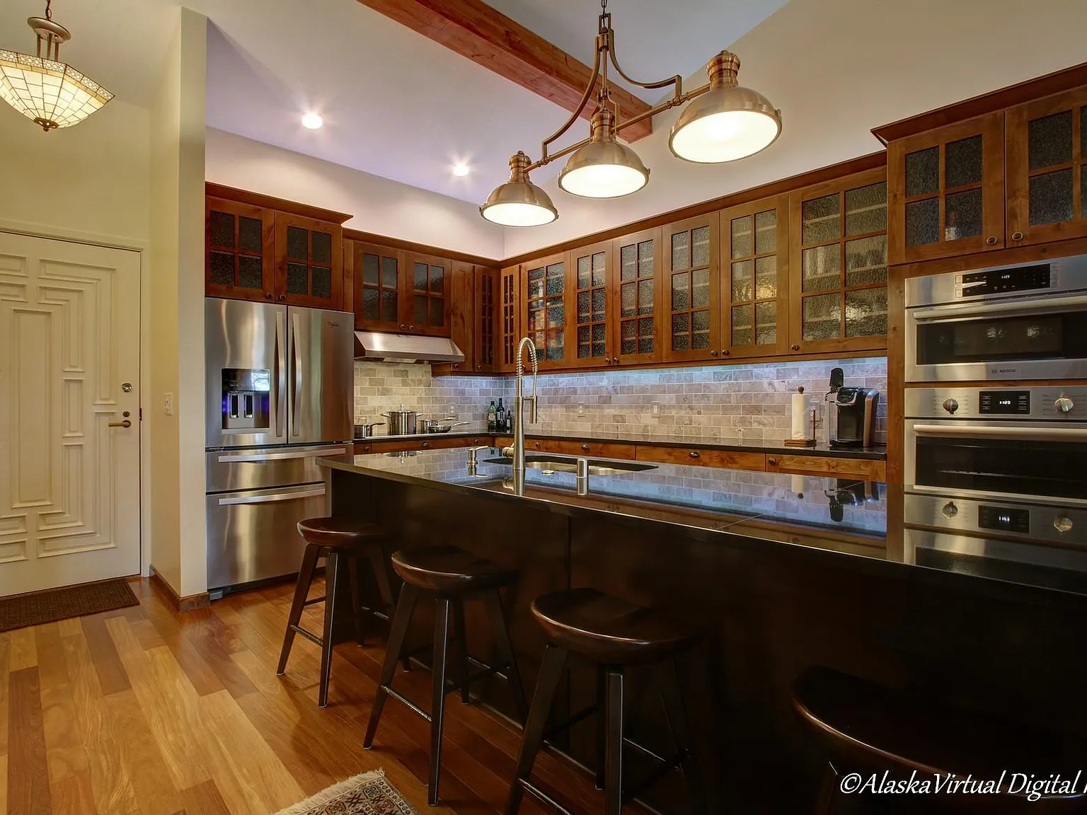 2 bed, 2.5 bath, 1463 sqft, $3,750 — Photo 4