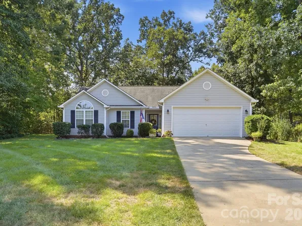 2212 Ryefield Way, Monroe, NC 28112