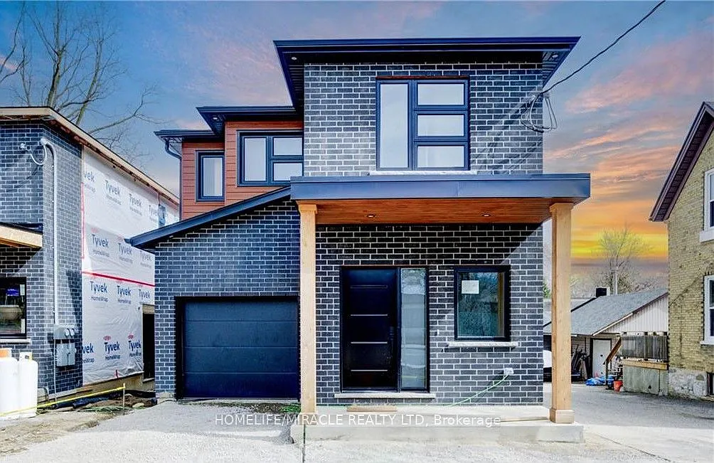 3 bed, $2,800 — Photo 1