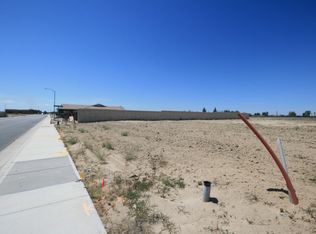 5602 Woodmere Dr, Bakersfield, CA 93313