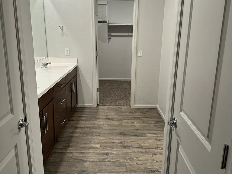 4550 N 92nd Ln — Photo 14