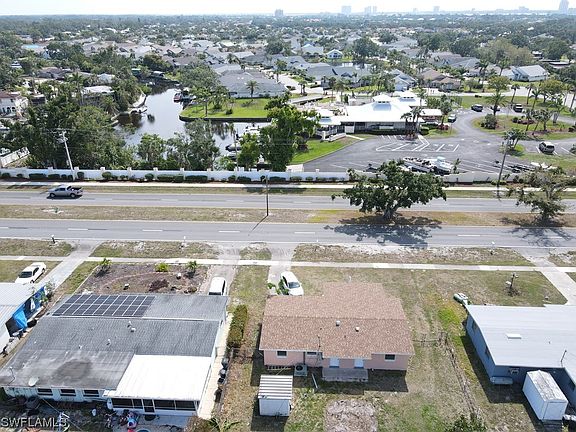2nd image of 4877 Orange Grove Blvd