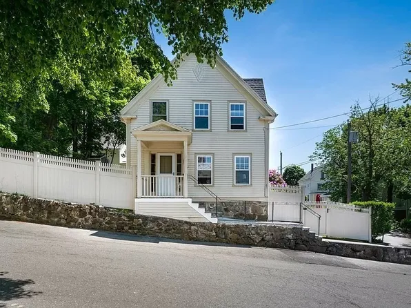 65 King St, Swampscott, MA 01907