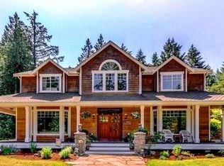 727 7th Lane, Fox Island, WA 98333