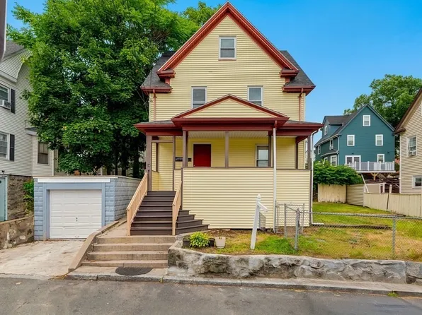 16 Fairview Ter, Malden, MA 02148