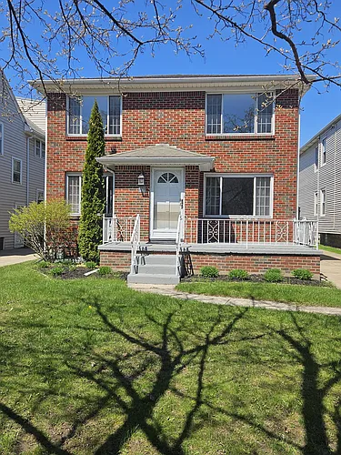 38 Delham Ave #1 Photo 1
