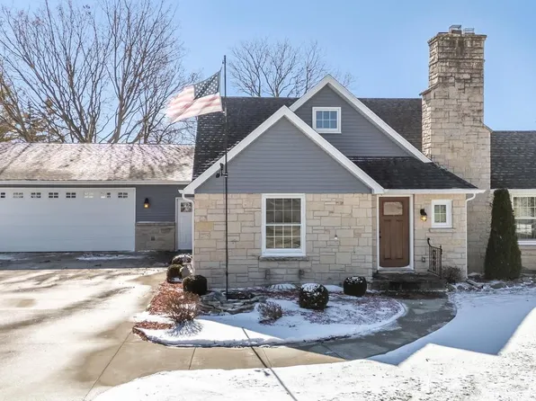 643 W CALUMET STREET, Hilbert, WI 54129