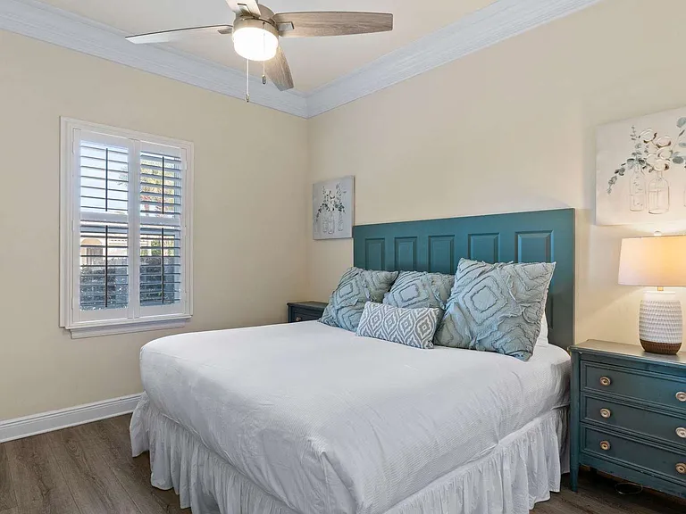 110 Tranquility Ln — Photo 23