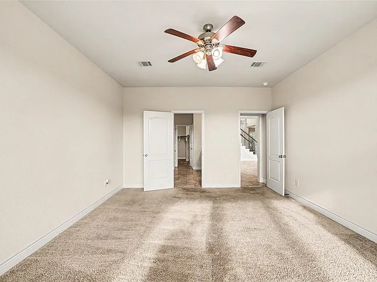 2310 Falcon Brook Dr — Photo 8