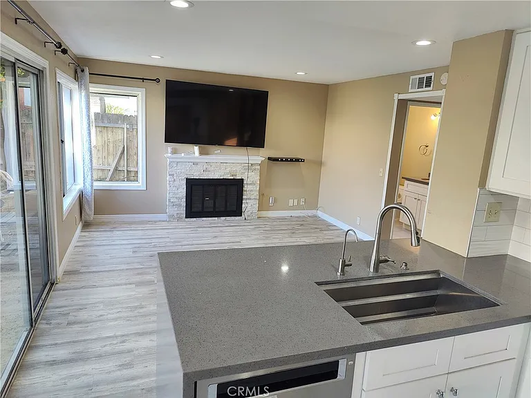 6953 Saddleback Pl — Photo 15