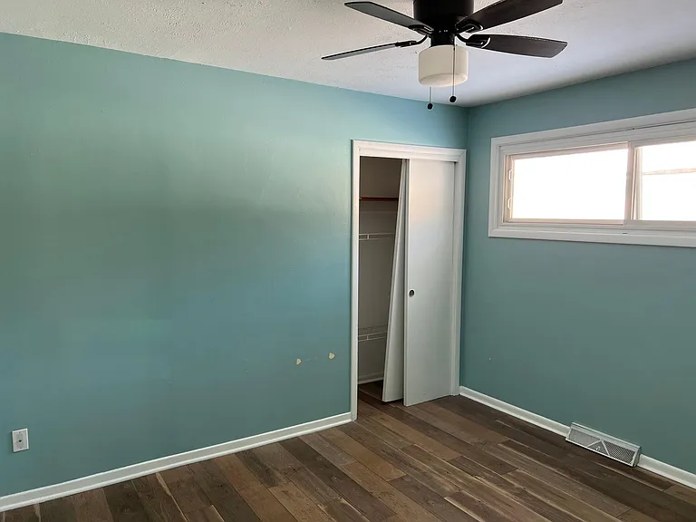 4271 Belle Ave — Photo 9