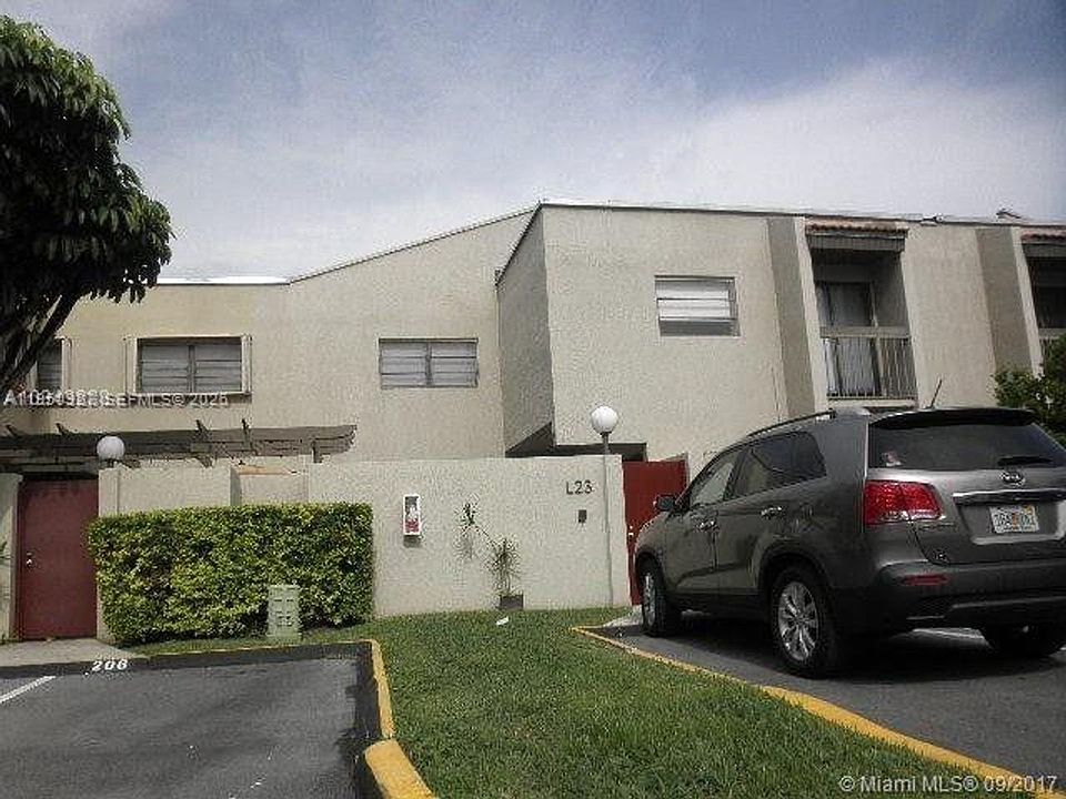 1st image of 4708 SW 67th Ave #Townhouse L23