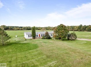 8143 Gibbons Rd, Jeddo, MI 48032