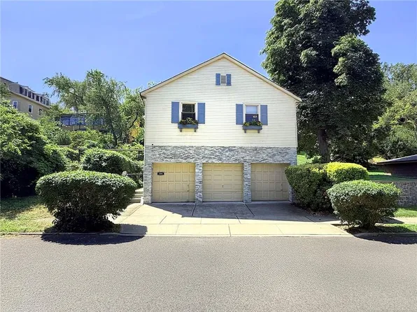 106 Carroll Pl, Staten Island, NY 10301