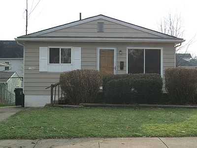 1066 Columbus Ave photo 1