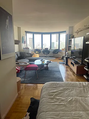 Rented by Furumoto Realty of New York City Inc | media 10