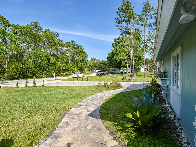 213 Riverbend Rd — Photo 48