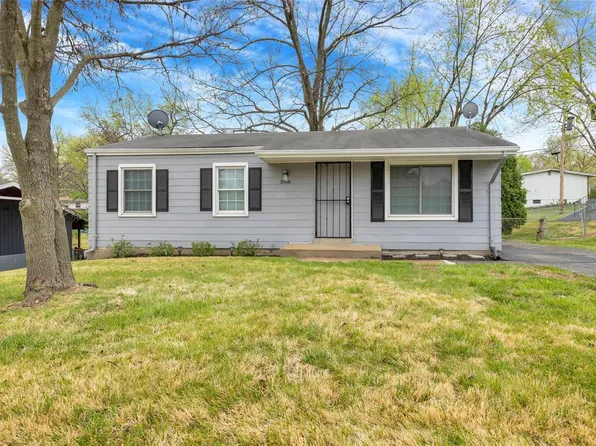 1906 Hudson Rd, Saint Louis, MO 63136
